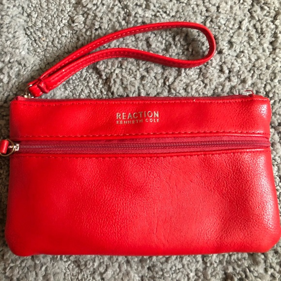 Kenneth Cole Wrist Wallet - Picture 3 of 6